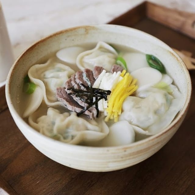 Tteok Manduguk.